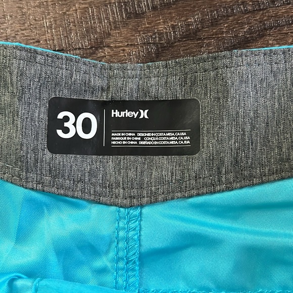 Hurley Board Swim Shorts Men's Size 30 NWT - Picture 2 of 5